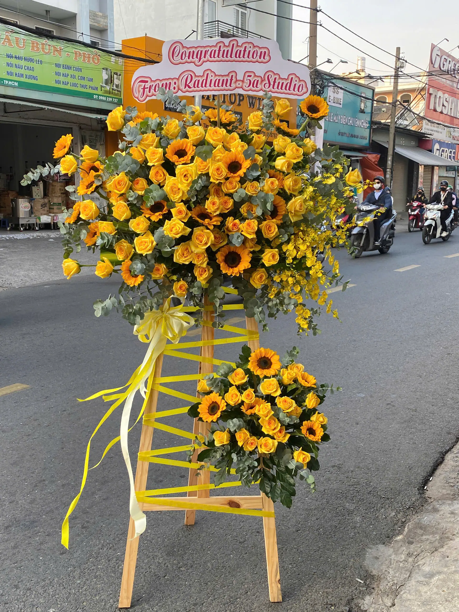 Hoa Chúc Mừng 3